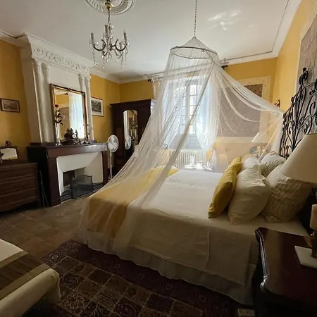 Xvi Century Mansion *
