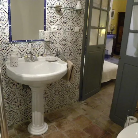 Xvi Century Mansion Guest house *
