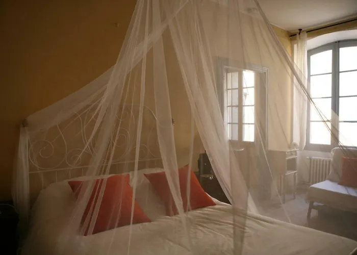 Xvi Century Mansion Гостевой дом Argelliers