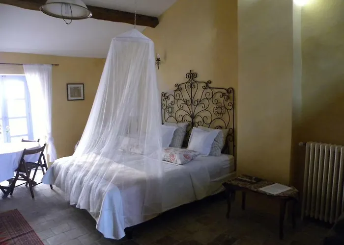 Xvi Century Mansion Гостевой дом 3*