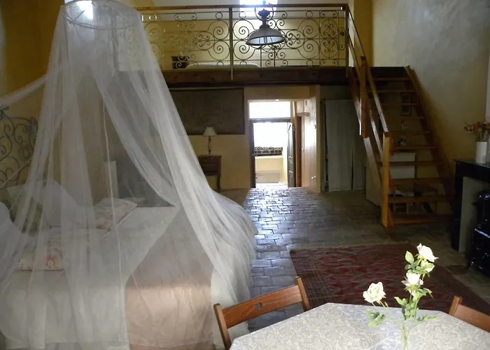 Xvi Century Mansion Gasthof 3*