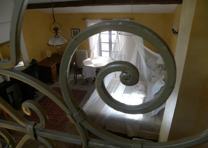 Xvi Century Mansion Гостевой дом